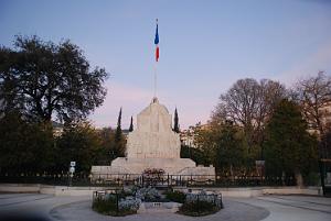 3 Toulon Monument aux Morts